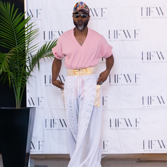 Meet your Posher, Hermagod - Picture 6 of 15